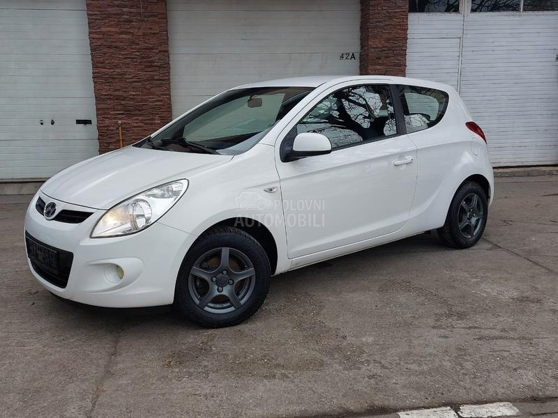 Hyundai i20 