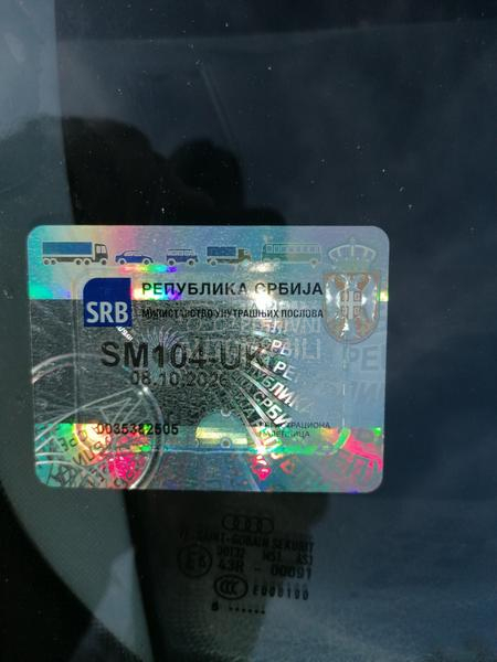 Audi A4 2.0 TDI S LINE