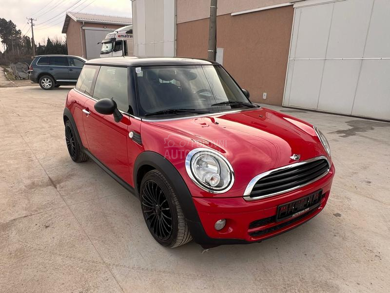 MINI One 