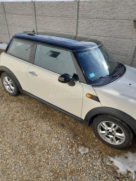 MINI Cooper 1,6D
