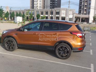 Ford Kuga AWD