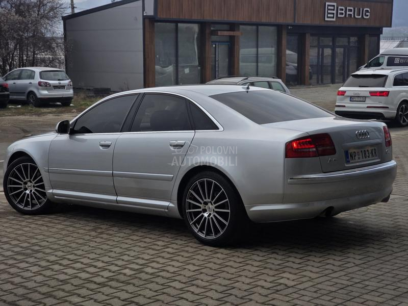 Audi A8 