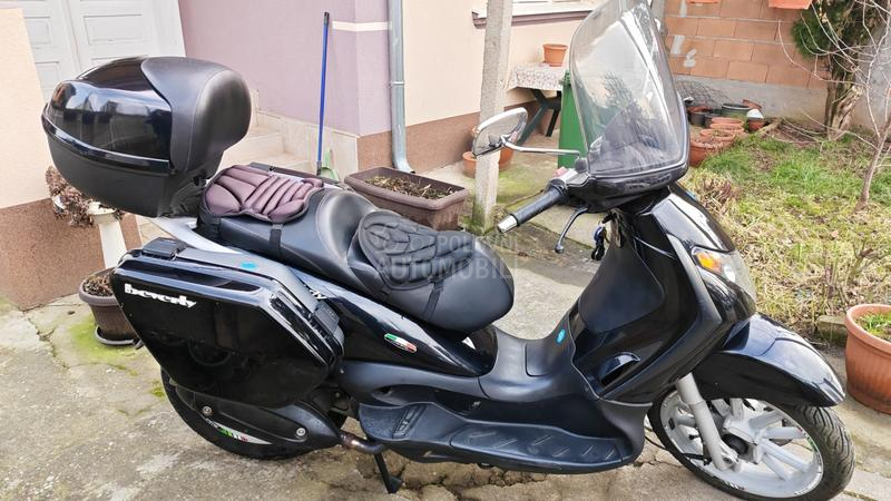 Piaggio Beverly