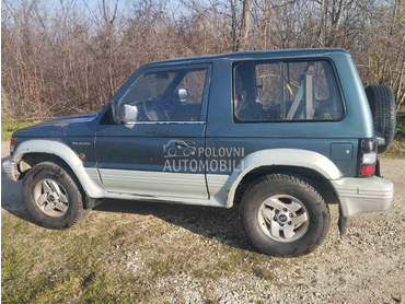 Mitsubishi Pajero 