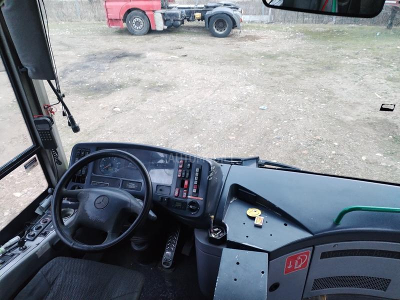 Mercedes Benz Conecto