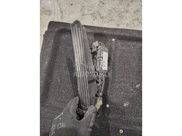 Papucica gasa za Audi A3 od 2003. do 2005. god.