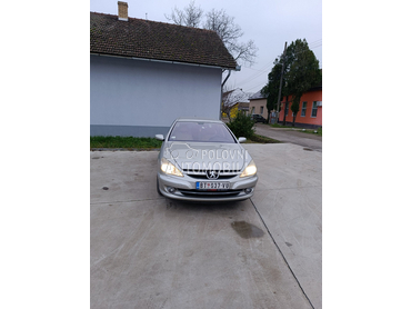 Peugeot 607 