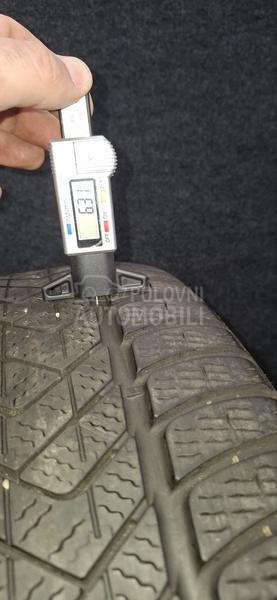 Pirelli 245/50 R19 Zimska