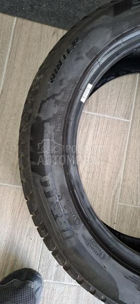 Pirelli 245/50 R19 Zimska