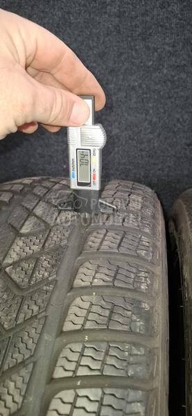 Pirelli 245/45 R19 Zimska