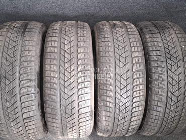 Pirelli 245/45 R19 Zimska