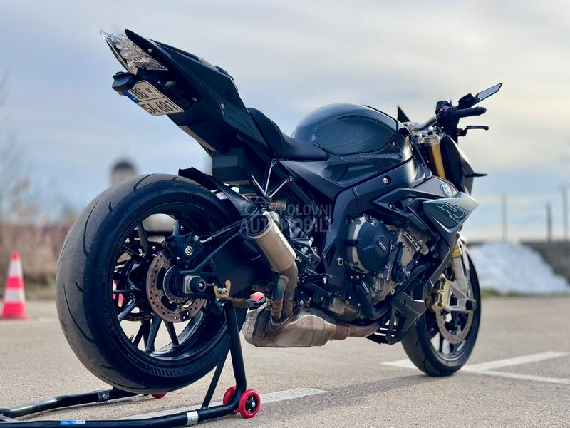 BMW S1000R