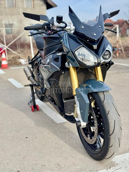 BMW S1000R
