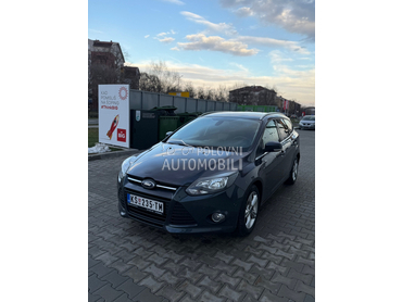 Ford Focus EcoBoost Titanium