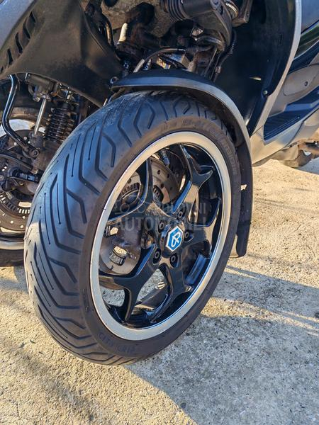 Piaggio MP3 500cm b kategorija