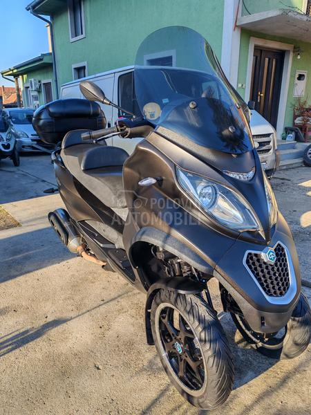 Piaggio MP3 500cm b kategorija