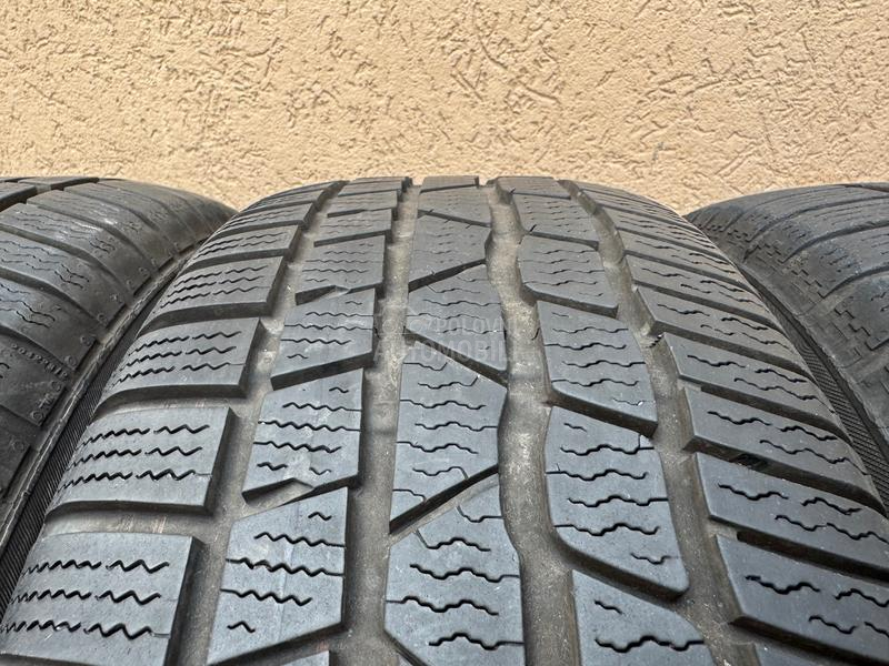 Continental 215/60 R16 Zimska