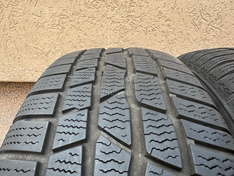 Continental 215/60 R16 Zimska