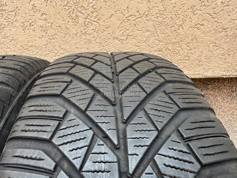 Continental 205/55 R16 Zimska