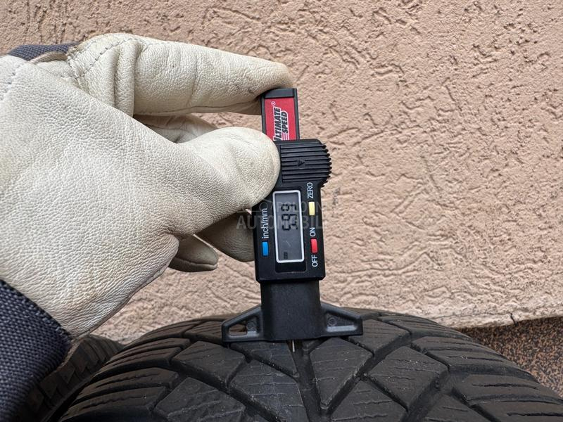 Continental 205/55 R16 Zimska