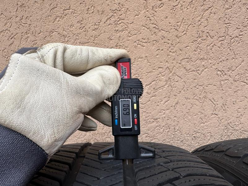 Michelin 255/45 R19 Zimska