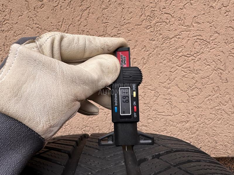 Michelin 255/45 R19 Zimska