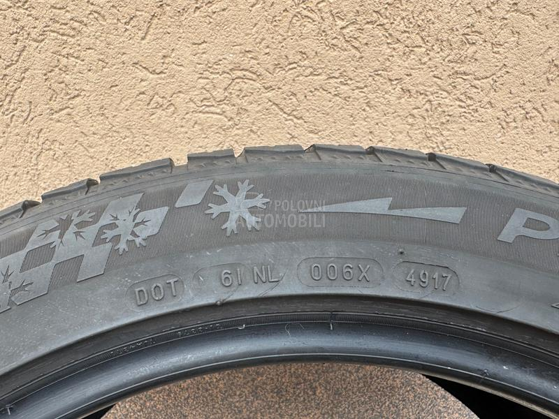 Michelin 255/45 R19 Zimska