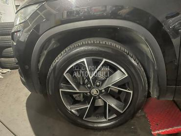 Ostalo 235/50 R19 Letnja 