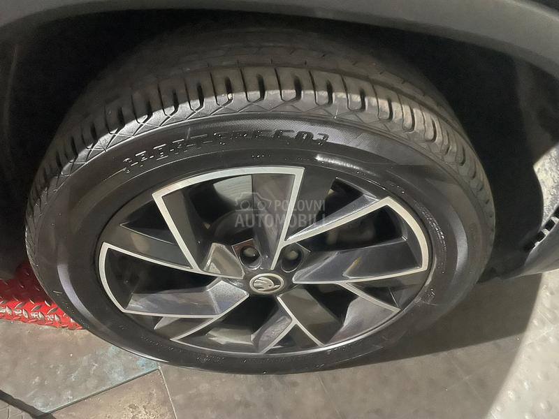 Ostalo 235/50 R19 Letnja