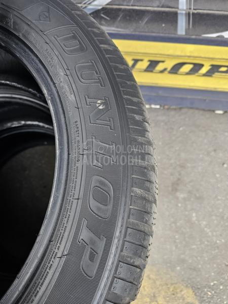 Dunlop 215/60 R17 Zimska