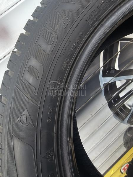Dunlop 215/60 R17 Zimska