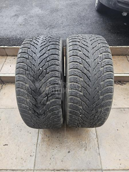 Nokian 225/45 R17 Zimska