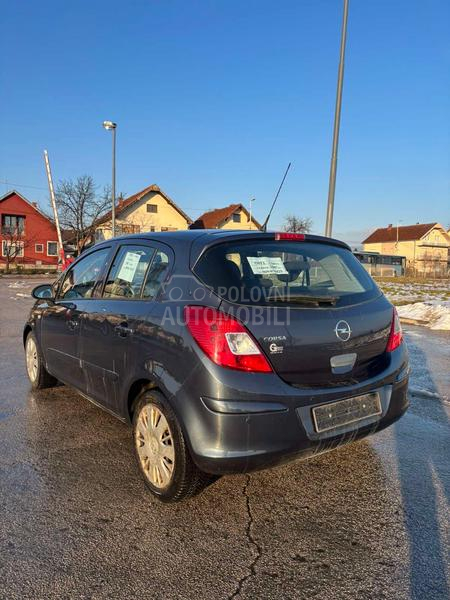 Opel Corsa D 1.4 CH