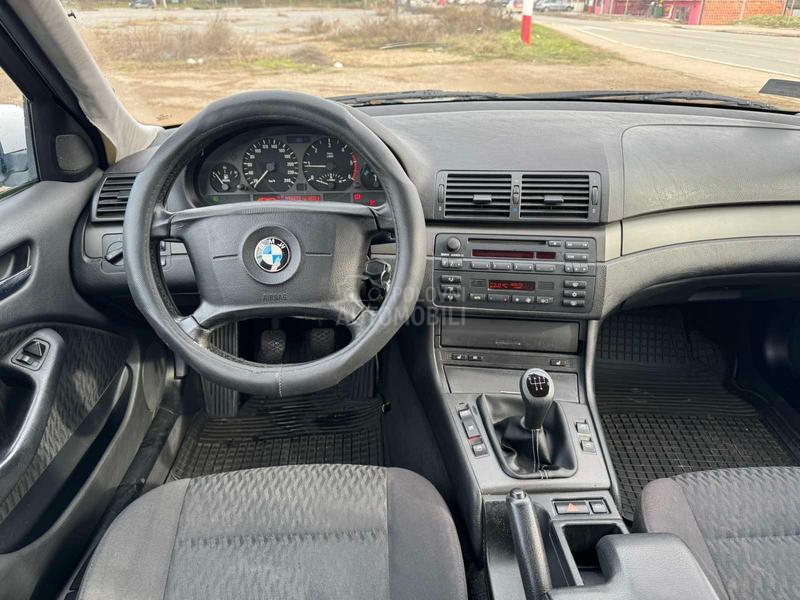 BMW 320 