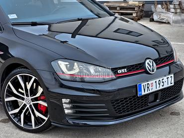 Volkswagen Golf 7 GTI PERFORMANCE DSG
