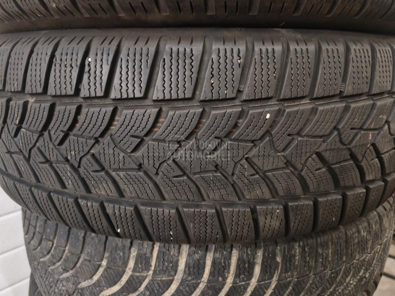 Dunlop 225/65 R17 Zimska