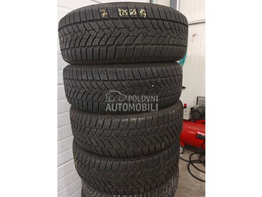 Dunlop 225/65 R17 Zimska