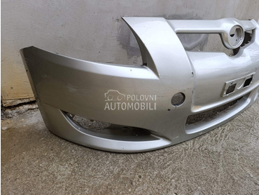 Branik za Toyota Auris od 2006. do 2010. god.