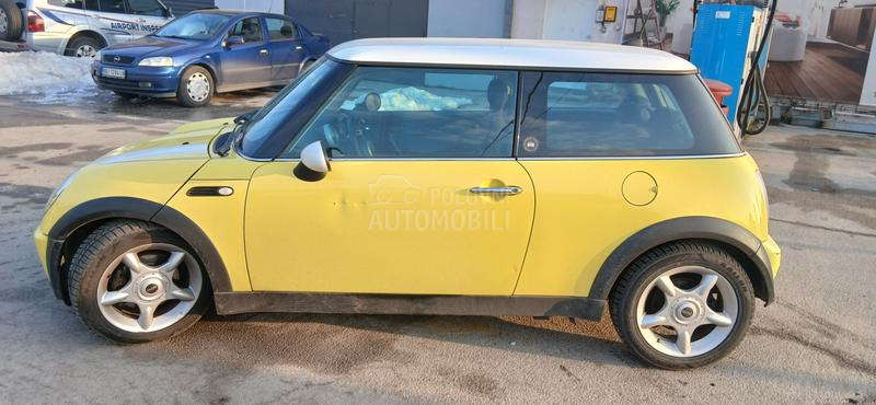 MINI Cooper 