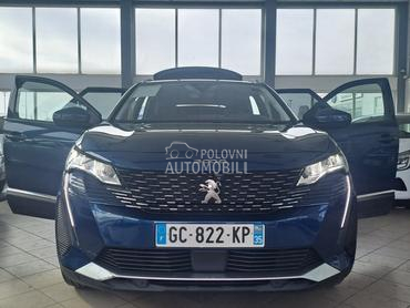 Peugeot 3008 1.2 PURE ROADTRIP