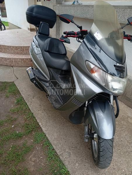 Suzuki burgman