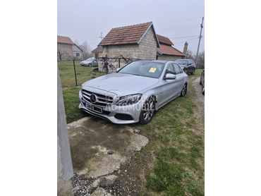 Mercedes Benz C 350e 2016. god. -  kompletan auto u delovima