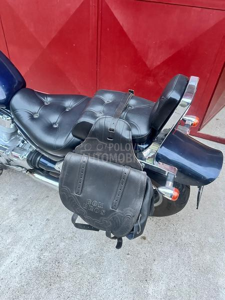 Suzuki Intruder 1400