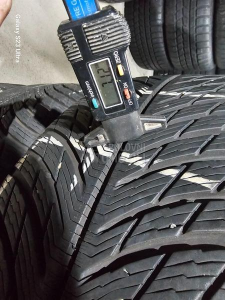 Michelin 235/40 R18 Zimska