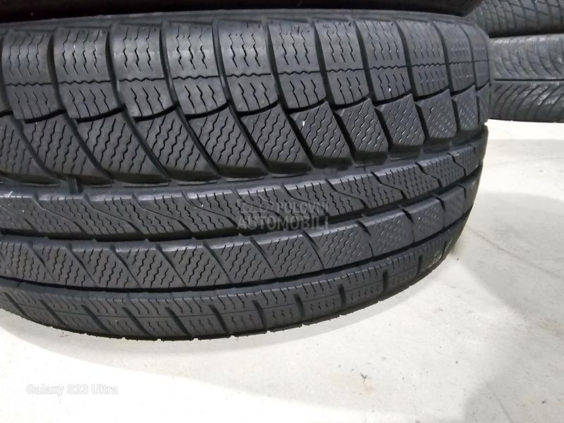 Davanti 225/45 R18 Zimska