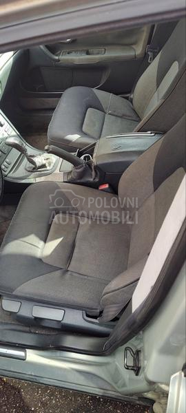 Volvo S80 -  kompletan auto u delovima