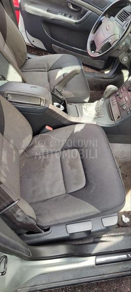 Volvo S80 -  kompletan auto u delovima