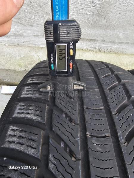 Continental 235/60 R18 Zimska