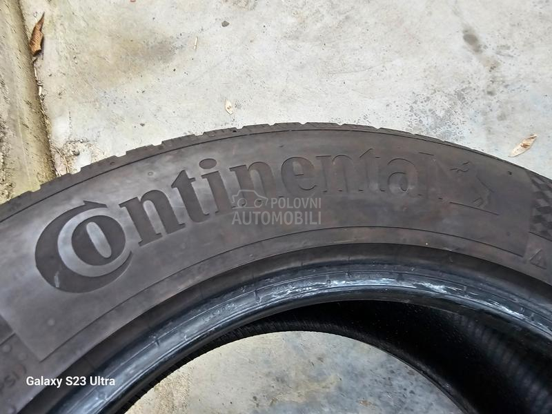 Continental 235/60 R18 Zimska
