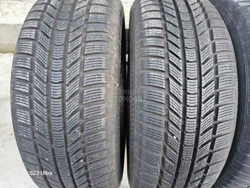 Continental 235/60 R18 Zimska